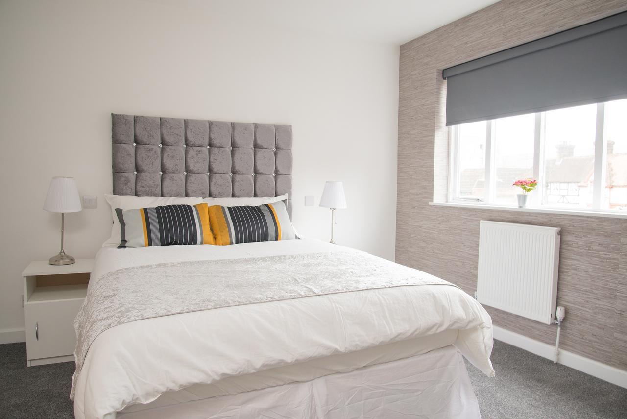 Tlk Apartments And Hotel - Орпингтън Екстериор снимка