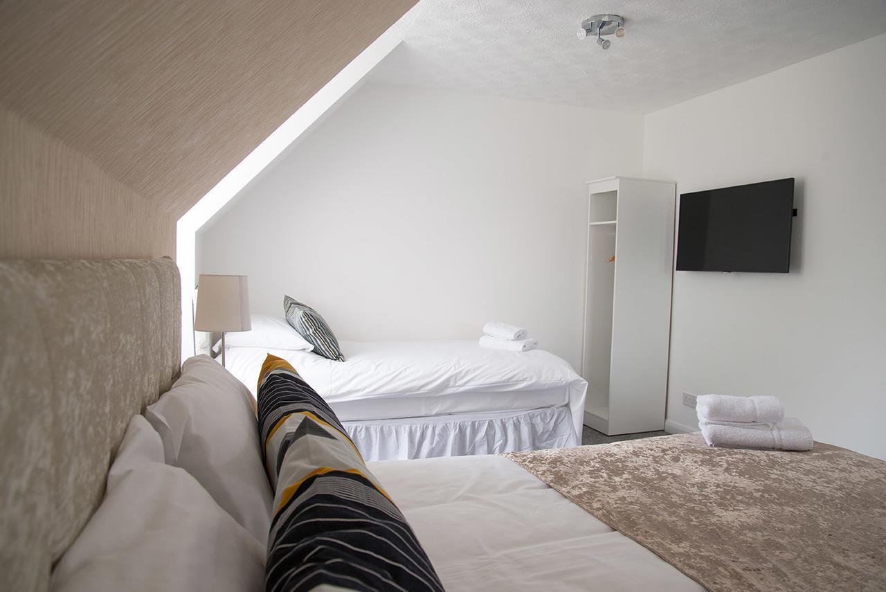 Tlk Apartments And Hotel - Орпингтън Екстериор снимка
