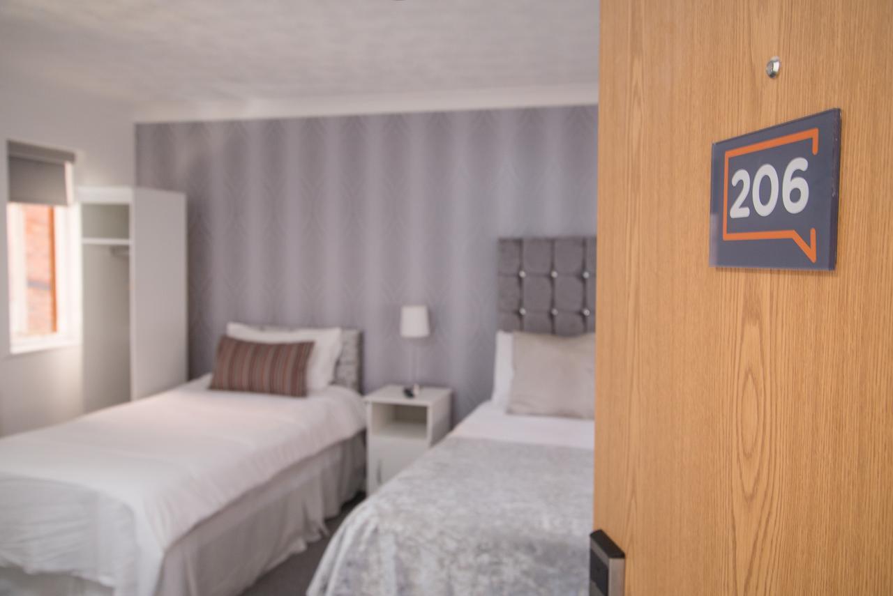 Tlk Apartments And Hotel - Орпингтън Екстериор снимка